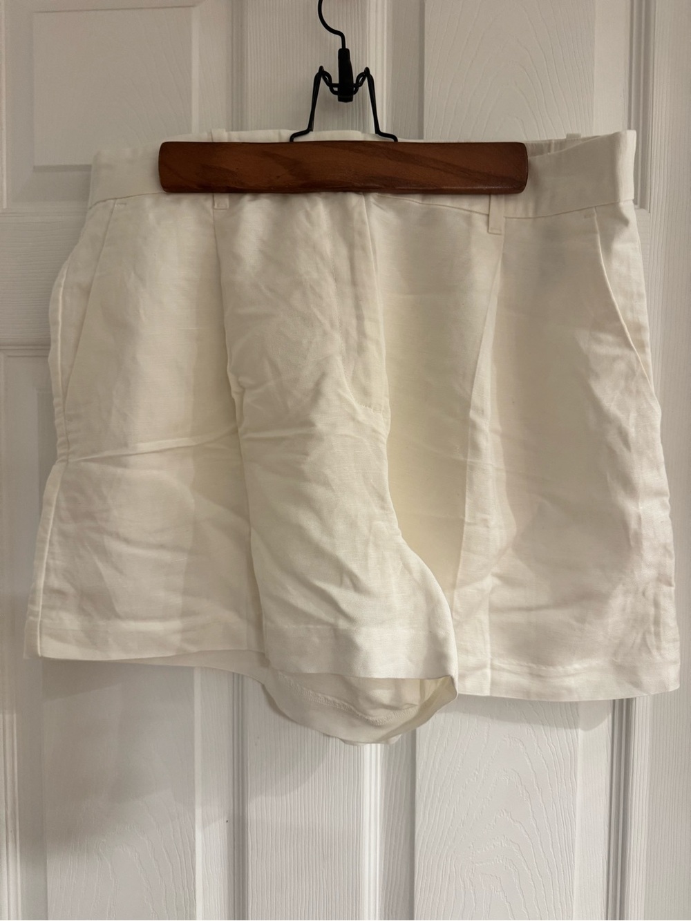 H&M Cream Linen-Blend Skort